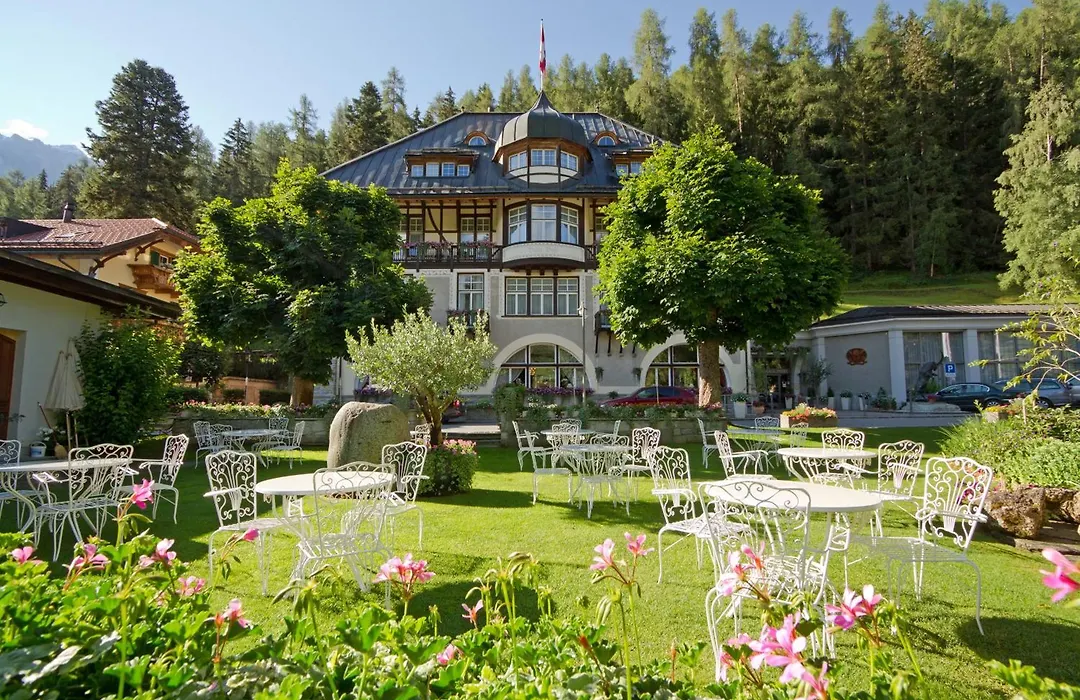 Hotel Villa Post-1